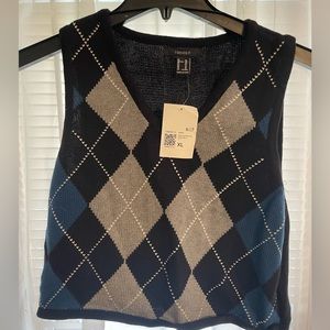 Brand New Patterned Sweater Vest
